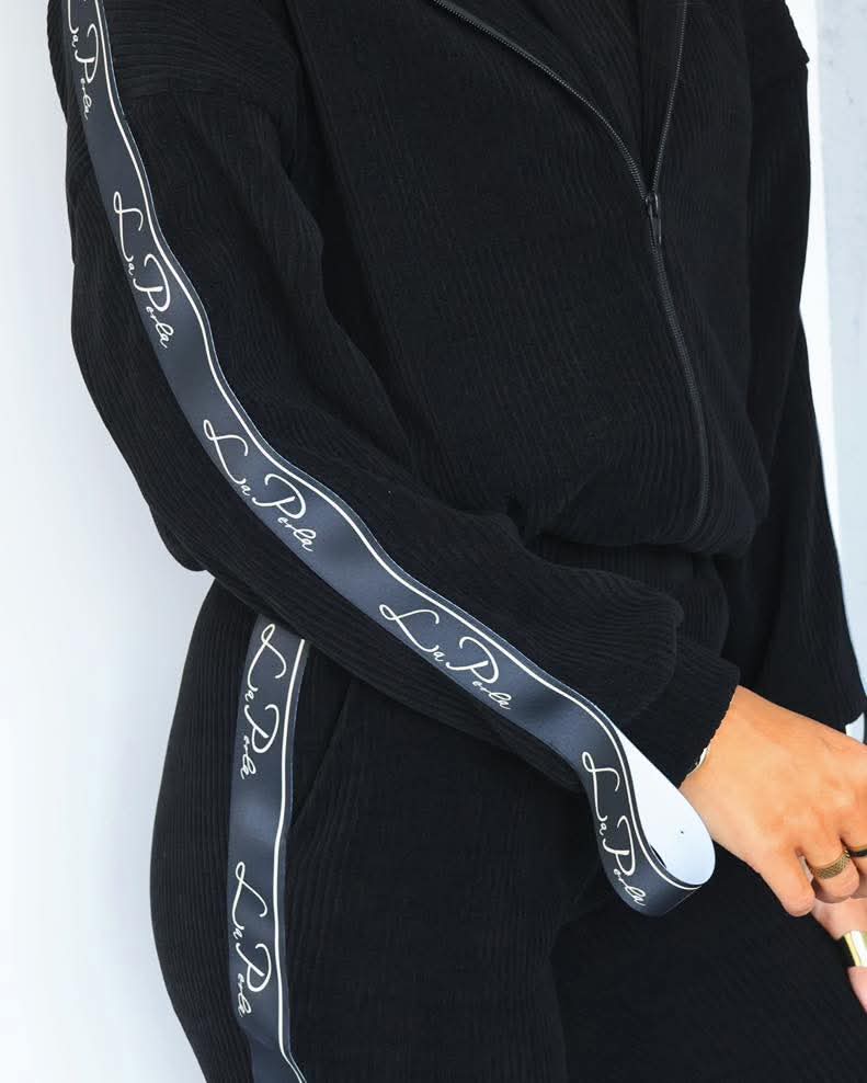 DRES LA PERLA PRĄŻEK CZARNY / R. UNIWERSALNY