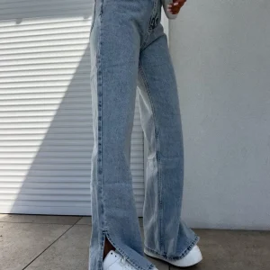 JEANSY BY ME FLARED BLUE / R. L