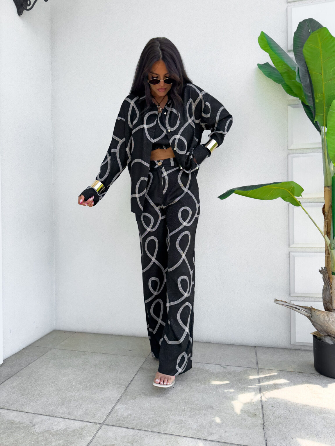 KOMPLET BY ME CZARNY / R. L