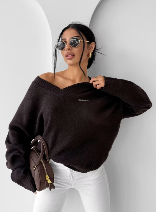 SWETER OLAVOGA ZOTO BLACK / R. M