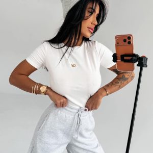 T-SHIRT OLAVOGA SIENA ECRU / R. M